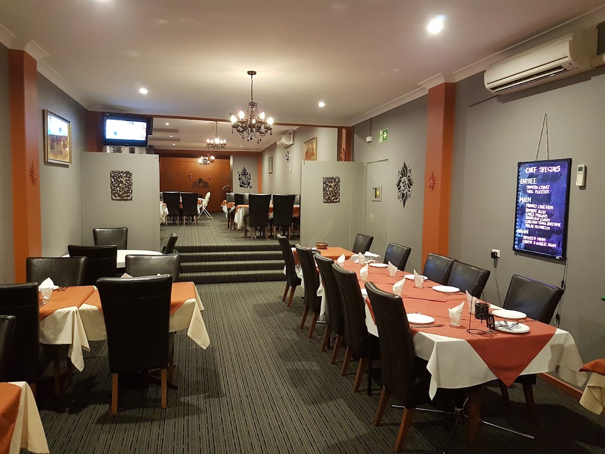 Punjabi Hut Indian Restaurant